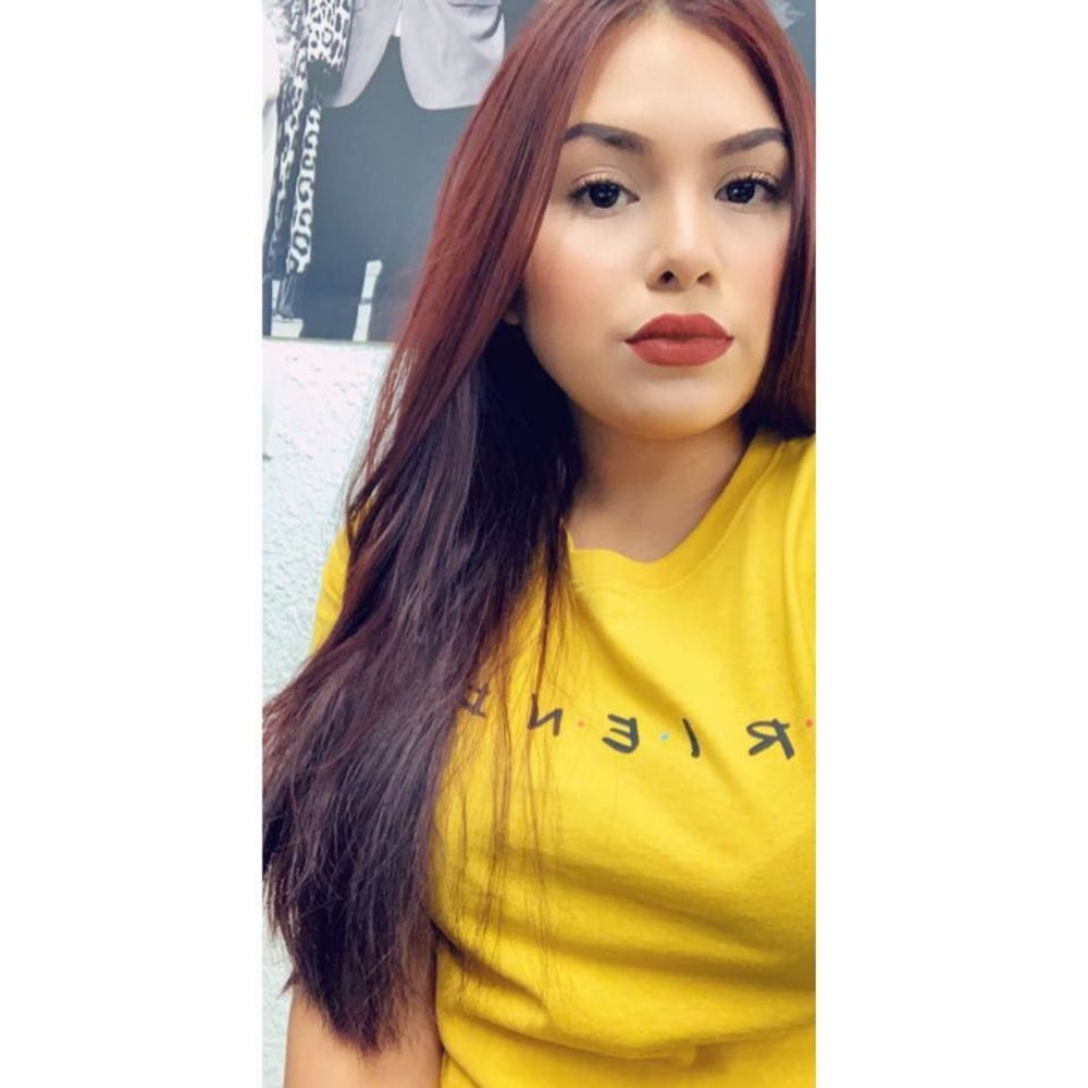 Meet your Posher, Ana